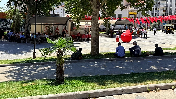 Elazığ'da PTT Meydanı bildiğimiz gibi!