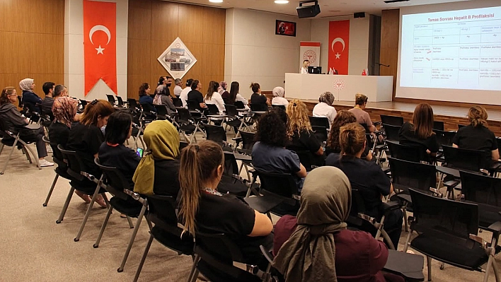 Elazığ'da sağlık çalışanlarına eğitim verildi