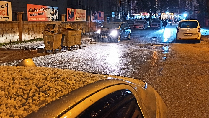 Elazığ'da Şiddetli Dolu Yağışı