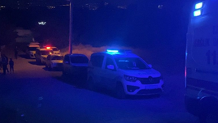 Elazığ'da Silahlı Kavga: Çok Sayıda Polis Olay Yerine Sevk Edildi