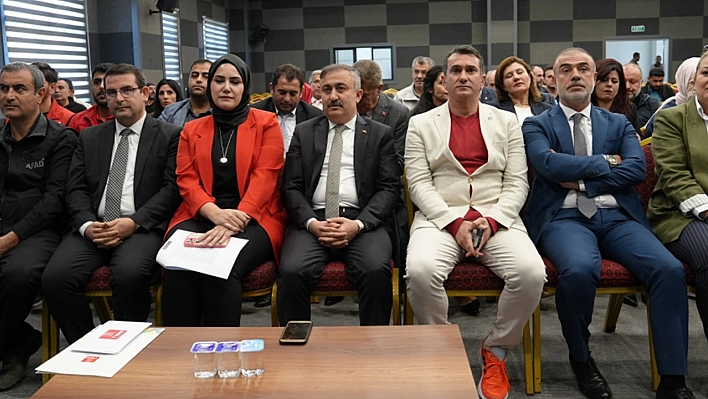 Elazığ'da, Sivil Katılım Stratejisi ve Eylem Planı Tanıtım Toplantısı Yapıldı