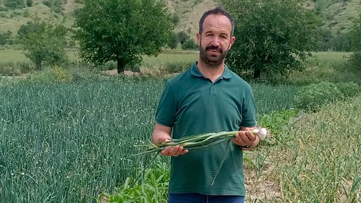 Elazığ'da soğanıyla ünlü köyümüz eski günlerine dönmek istiyor