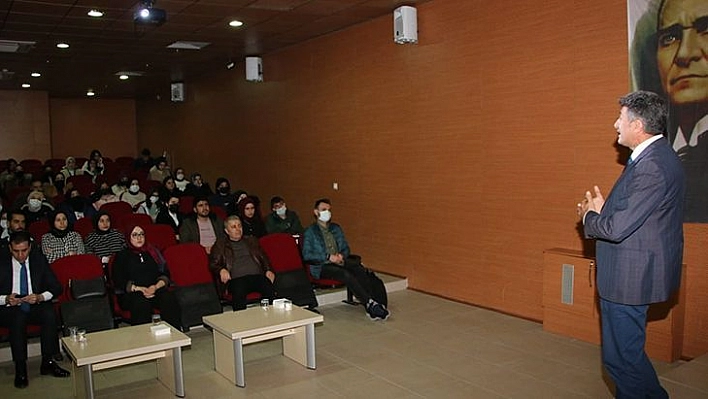 Elazığ'da Sosyal Hizmet Uygulamaları Semineri