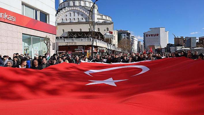 Elazığ'da Teröre Lanet, Filistin'e Destek Yürüyüşü