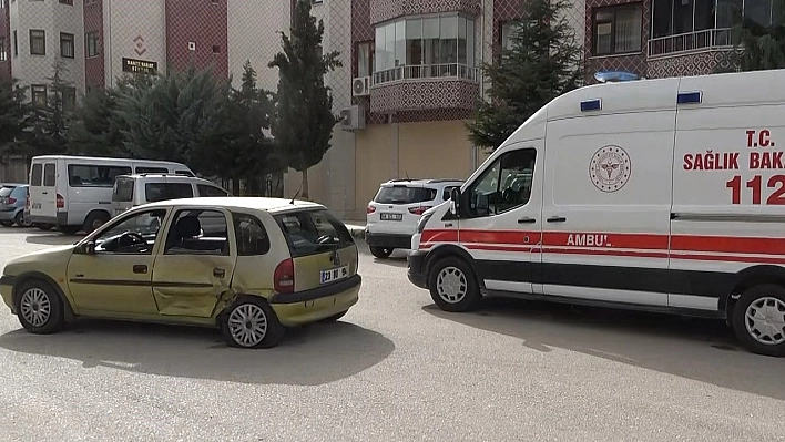 Elazığ'da Trafik Kazaları Devam Ediyor 3 Yaralı