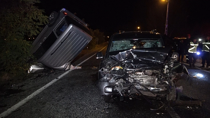 Elazığ'da Trafik Kazası: 1 Ölü, 3 Yaralı