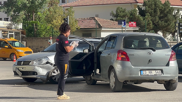 Elazığ'da Trafik Kazası: 1 Yaralı