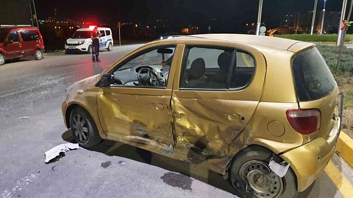 Elazığ'da trafik kazası: 3 yaralı