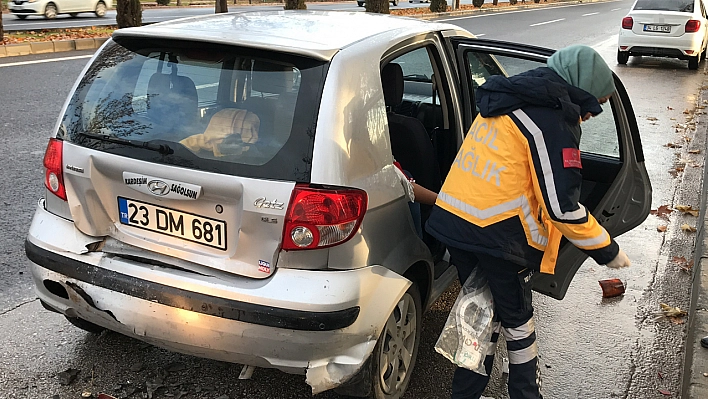 Elazığ'da Trafik Kazası  Çok Sayıda Yaralı Var