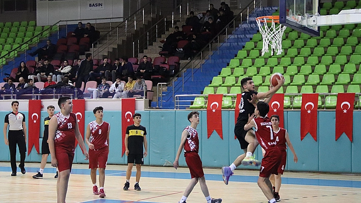 Elazığ'da U18 Basketbol müsabakaları sona erdi