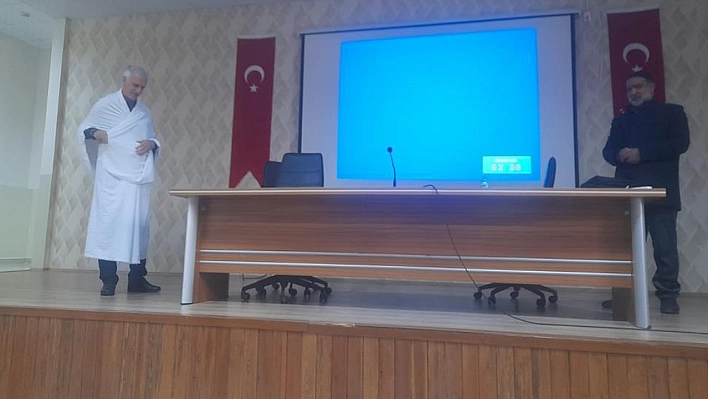 Elazığ'da umre semineri