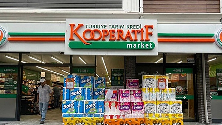 Elazığ'da uzun kuyruklar oluşturacak market indirimi