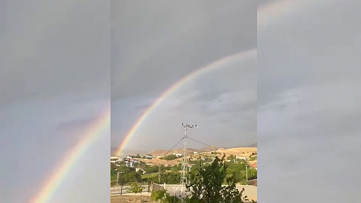 Elazığ'da Yağmur Sonrası Ortaya Çıkan Gökkuşağı Görenleri Hayran Bıraktı