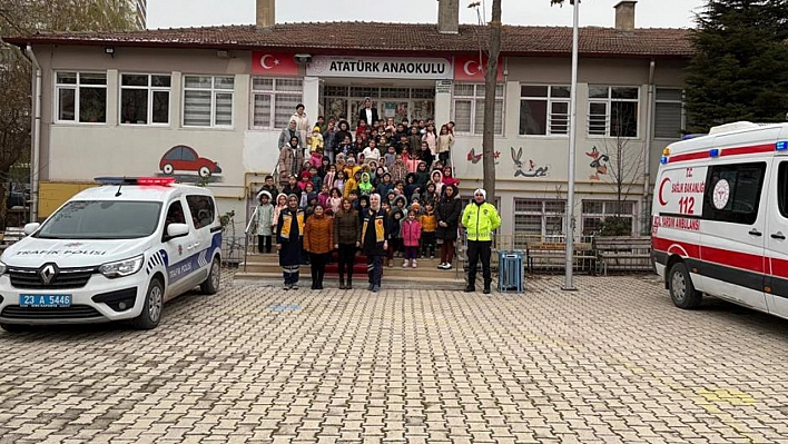 Elazığ'da yaşama yol veriliyor