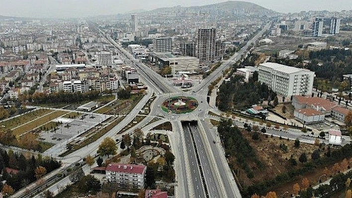 Elazığ'da yaşayan yabancı uyruklu vatandaş sayısı kaç?