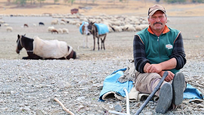 Elazığ'da Yaylacıların Mola Verdiği Yer Görenleri Şaşırttı