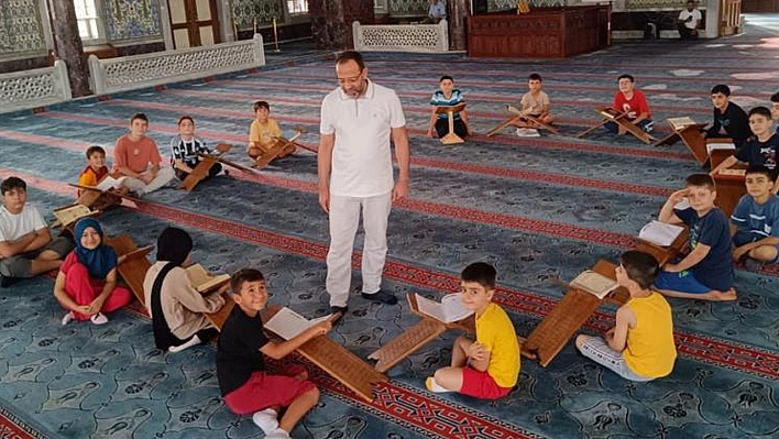 Elazığ'da yaz Kur'an kursları etkinlikleri sürüyor