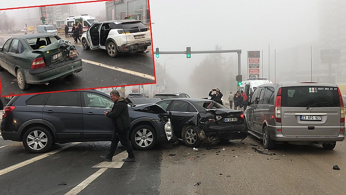 Elazığ'da yoğun sis kazaya neden oldu 6 araç birbirine girdi!