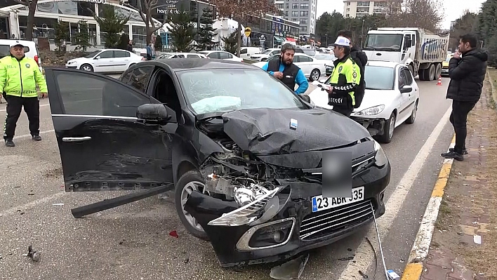 Elazığ'da Zincirleme Trafik Kazası