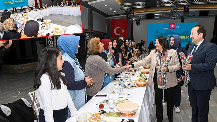 Elazığ'dan Mersin'e 'huzur ve kardeşlik buluşması'