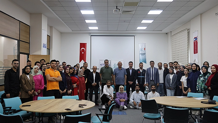 Elazığ Doğu'nun dört bir yanından gelen gençleri ağırladı