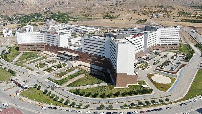 Elazığ Fethi Sekin Şehir Hastanesi, deprem ve pandemide hem şehrin hem de bölgenin lokomotifi oldu