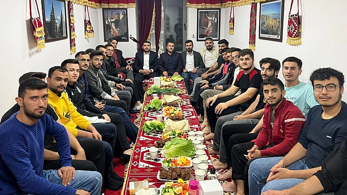 Elazığ Genç MÜSİAD, Yeni Dönemde 'Tecrübe Ettik' Programlarına Başladı