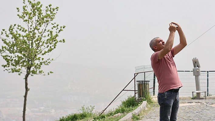 Elazığ'ı Bir Haftadır Terk Etmedi!