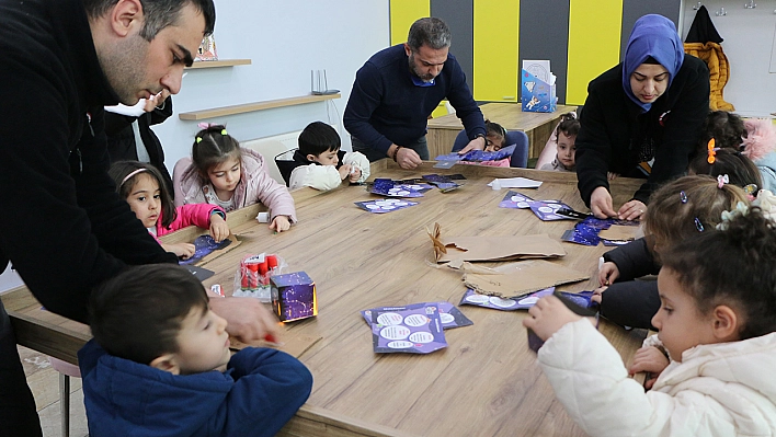 Elazığ İl Özel İdaresi Bilim Merkezi, Uzay Yolculuğuna Hazırlanan Alper Gezeravcı'ya Atölyelerle Destek Sağlıyor