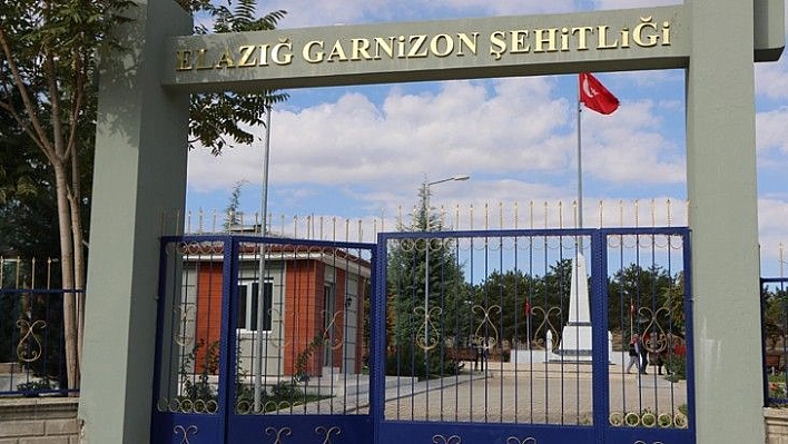 Elazığ İl Özel İdaresi Garnizon Şehitliğinde Bakım Ve Onarım Çalışması Yaptı