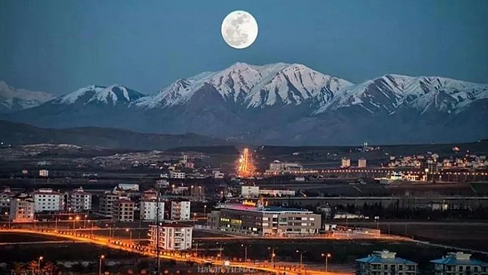 Elazığ'ın En Gelişmiş İlçesi Belli Oldu: Diğer İlçelere Taş Çıkartıyor!