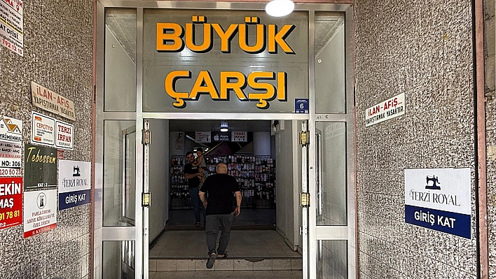 Elazığ'ın ilk AVM'sinin en eski esnafı