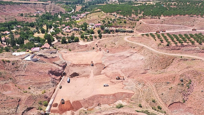 Elazığ'ın Yanı Başına Talih Kuşu Kondu