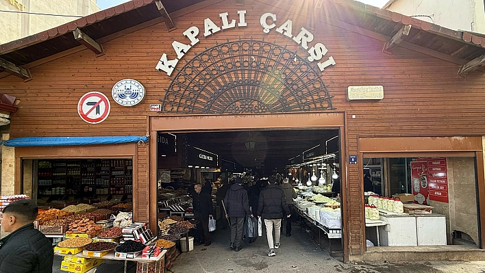 Elazığ Kapalı Çarşı'da Ramazan bereketi, uzun süre sonra ilk yaşandı