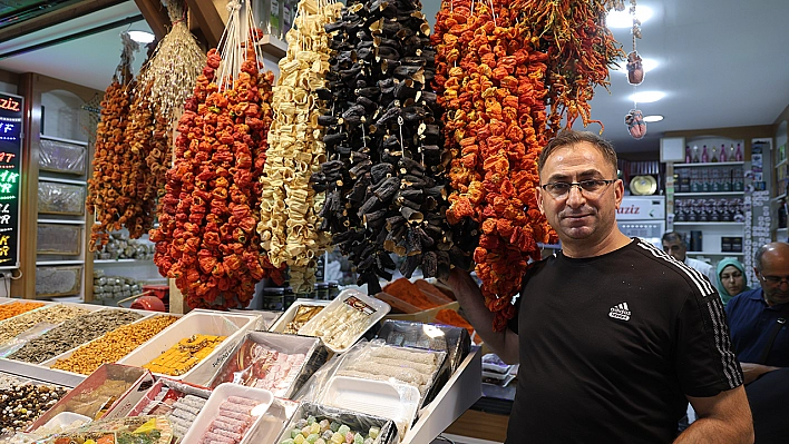 Elazığ Kurutmalıkları Tezgahlardaki Yerini Aldı, Fiyatlar Düştü