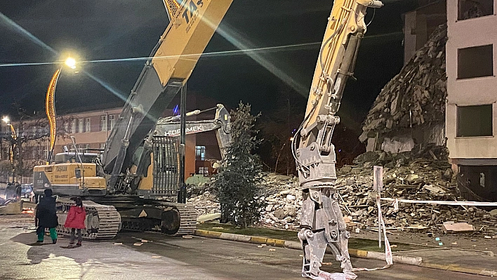 Elazığ merkezde bu cadde trafiğe kapalı