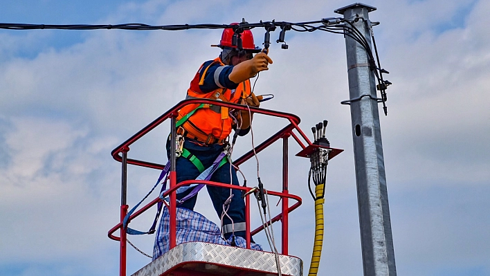 Elazığ merkezde elektrik kesintileri yaşanacak! 40'ı aşkın noktada elektrik kesintisi meydana gelecek