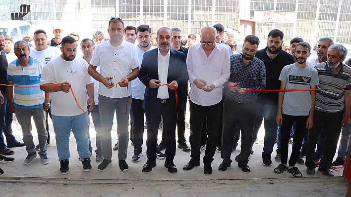 Elazığ Oto Sanayi Sitesi'nde yeni bir işletme açıldı