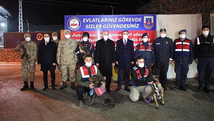 Elazığ protokolü yeni yıla güvenlik güçleriyle girdi