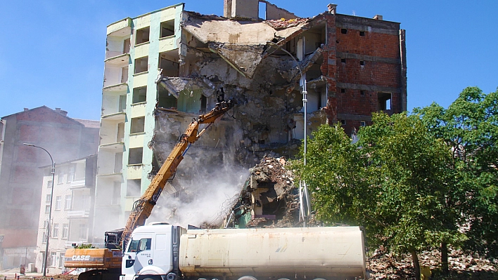 Elazığ Yıkılmaya Devam Ediyor!