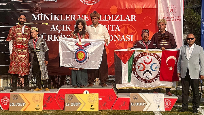 Elazığlı Buğlem Sare'den yeni bir Türkiye derecesi