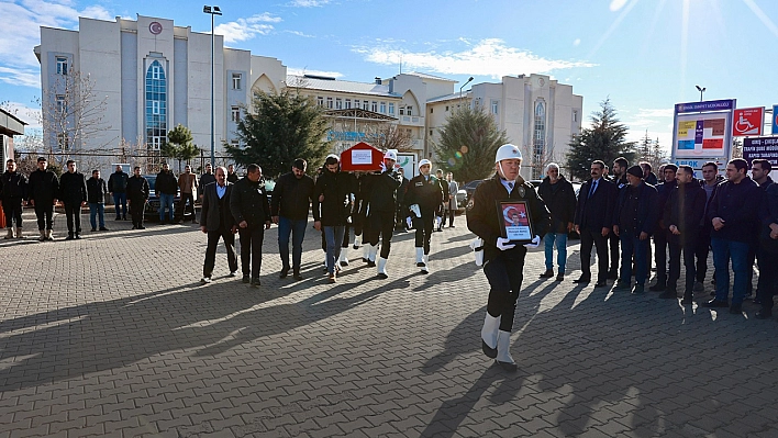 Elazığlı polis kalp krizine yenik düştü