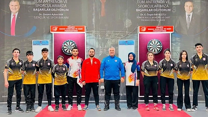 Elazığlı sporcular Türkiye Dart Şampiyonası'ndan derece ile döndü