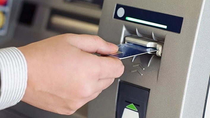 Elazığlılar ATM'den para çekerken birdaha düşünün