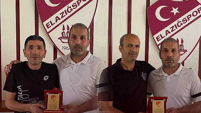 Elazığspor'dan emektarlarına plaket