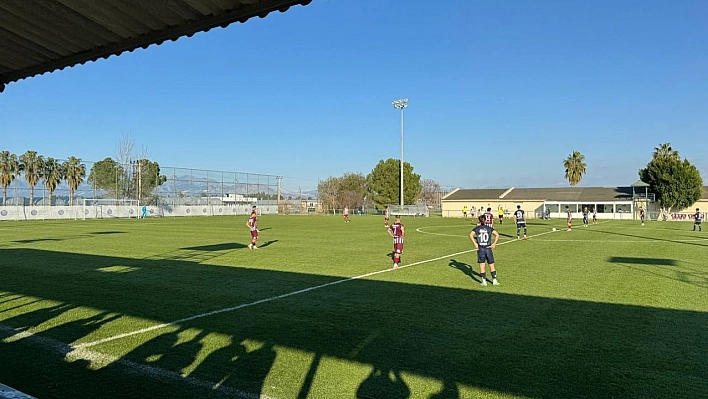 Elazığspor hazırlık maçında Kolibri Ağrıspor'a 2-1 mağlup oldu