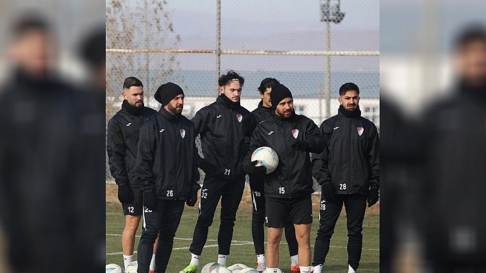 Elazığspor, Mersin'e eksik gitti!