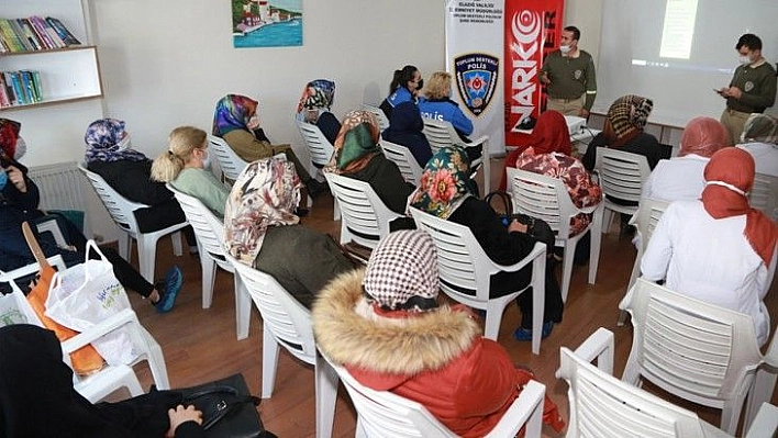 'En İyi Narkotik Polis Anne' Projesine Yönelik Eğitim Semineri Verildi