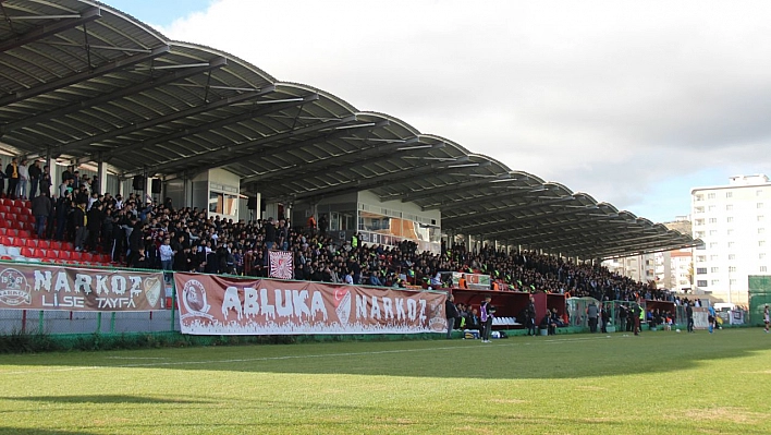 ES Elazığspor'a ilgi düşüyor