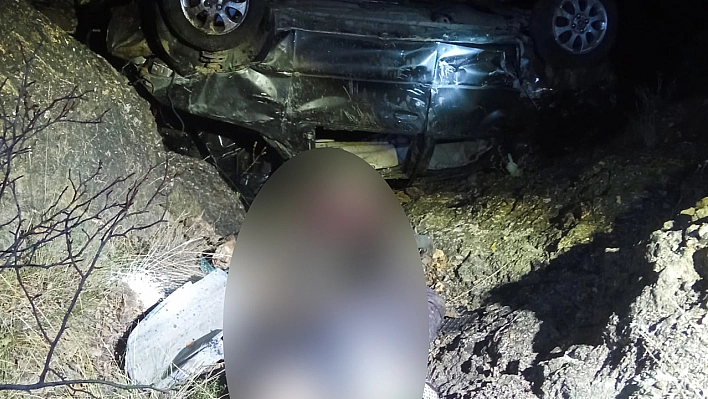 Feci kazada hayatını kaybeden 4 kişinin cesetleri güçlükle çıkartıldı